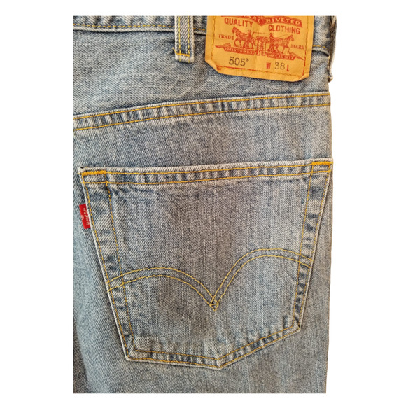 Levi's 505 Denim Blue Shorts Men's Size 38 Inseam 11 in - Picture 6 of 8